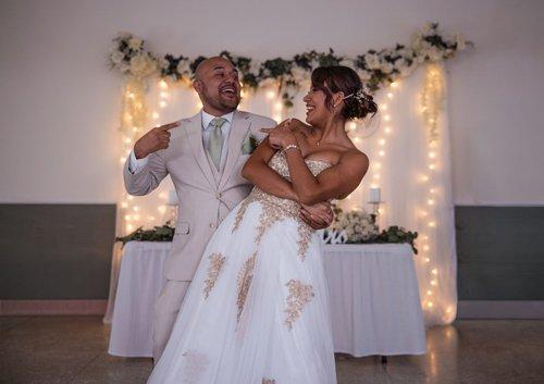 mobile - carousel-hero-element image-0